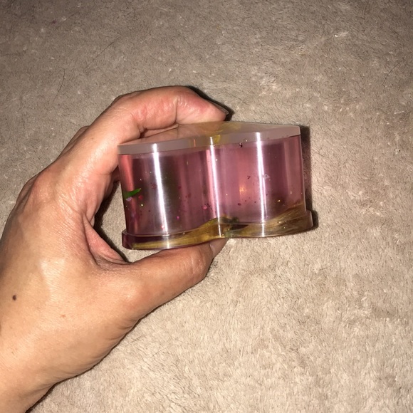 Custom epoxy heart ❤️ trinket box with petals and my favorite leaf 🍁 New - Picture 7 of 8